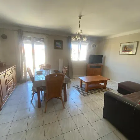 6 Personnes 6tour16 * Perpinhã